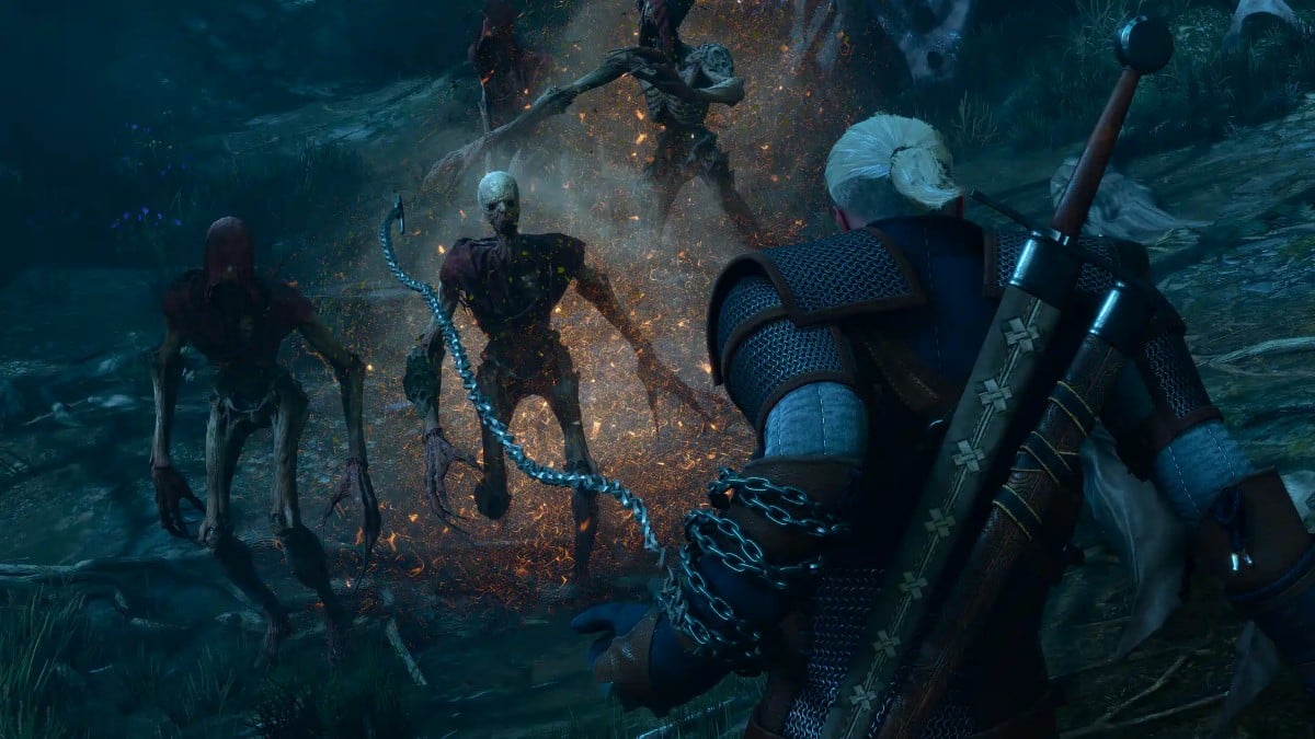 Geralt of Rivia using the new silver chain against a rooted knight in Songs of the Past combat